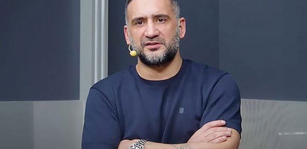 "Qalatasaray"ın keçmiş futbolçusu həbs edildi