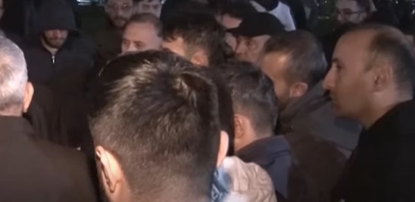 Abşeronda problem bitmir: "Adamı danışmağa da peşman edirlər" - VİDEO