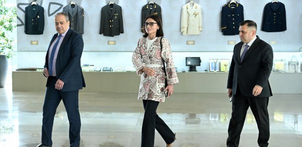 Özbəkistandan olan nümayəndələr Azərbaycanın dövlət qurumlarının fəaliyyəti ilə tanış olublar