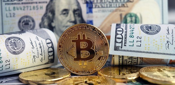 "Bitcoin"in qiyməti 100 min dolları keçdi