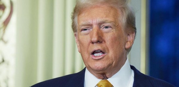 Tramp Pekini Çin bazarlarını Amerika malları üçün açmağa çağırıb