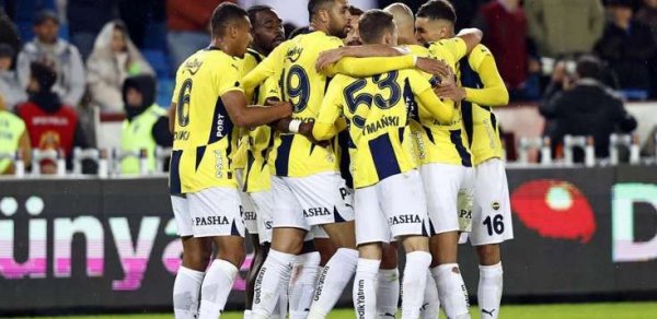 “Fənərbaxça” səfərdə inamlı qələbə qazanıb