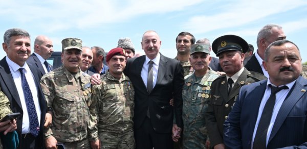 Prezident: Vətən müharibəsi həm peşəkarlıq, həm qəhrəmanlıq, həm milli ruh salnaməsidir