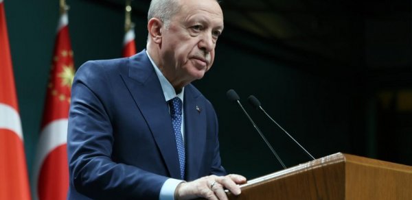 Ərdoğan: Ukraynada müharibənin sona çatması yolunda tarixi dönüş əldə edilib
