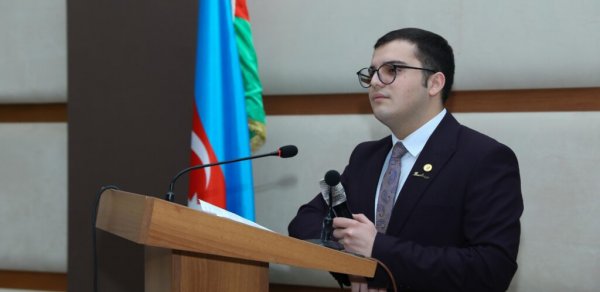 Bəzi məktəblərdə 11-ci siniflər dərsə niyə gəlmir? -Direktorlar nəyin qarşılığında buna göz yumur?