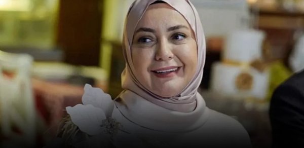 "Pembe"ni "Kızılcık şerbeti"nin əyləncə gecəsinə dəvət etmədilər