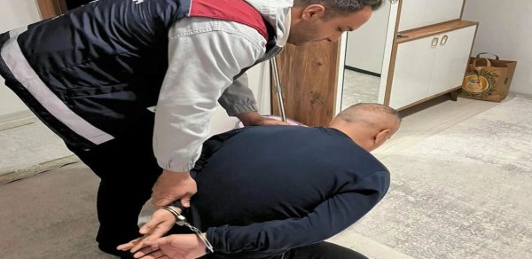 Türkiyədə özlərini vəkil kimi təqdim edən 18 nəfər saxlanıldı