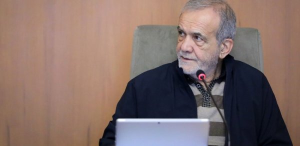 İran Prezidenti: Azərbaycanla qardaşlıq və bərabərlik istəyirik
