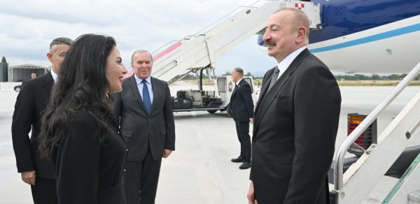 İlham Əliyev Albaniyaya işgüzar səfərə gəlib