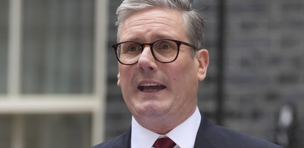 Starmer: Putin atəşkəsin yubadılmasının səbəbkarıdır