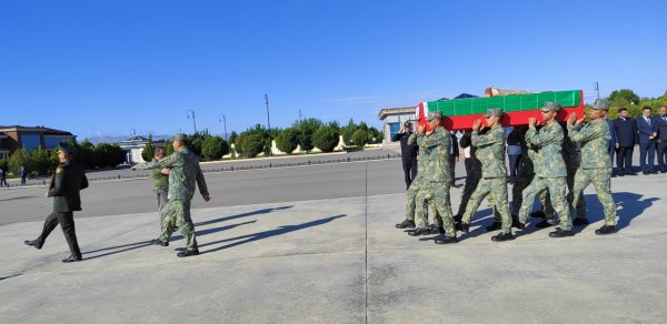 Şəhid Muxtar Bayram oğlu Məmmədovun nəşi Naxçıvana gətirildi