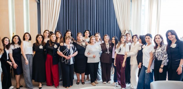 “Müəllimdən Müəllimə” təlimləri uğurla həyata keçirilir - FOTOLAR