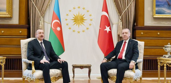 İlham Əliyev Albaniyada Rəcəb Tayyib Ərdoğan ilə görüşüb
