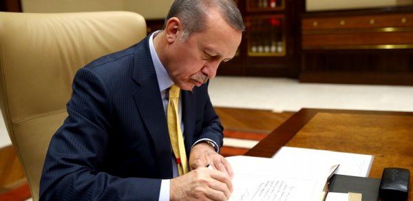 Ərdoğan Azərbaycanla əməkdaşlığa dair üç saziş təsdiqləyib
