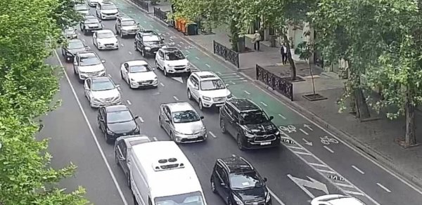 Bakıda bu yollarda sıxlıq var - SİYAHI