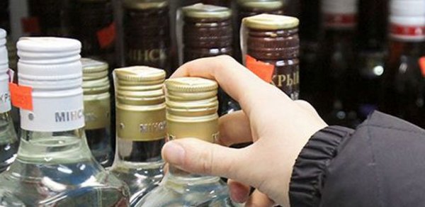 Bu alkoqollu içkilərin reklamı qadağan olundu