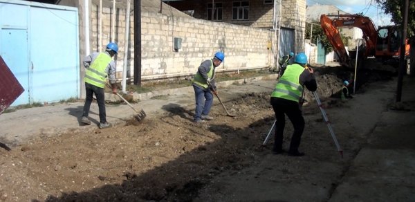 Şirvanda əhalinin su təchizatı belə həyata keçirilir - Videoreportaj