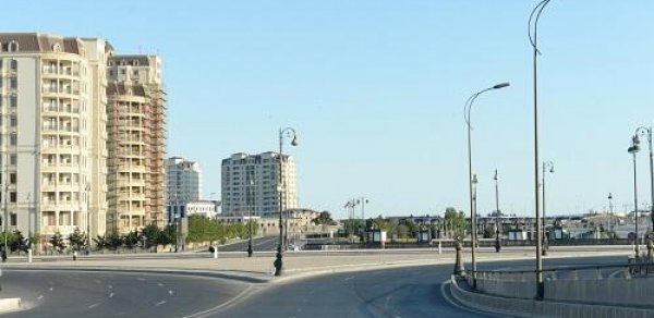 Bu küçələrdə avtomobillərin hərəkəti dayandırılır