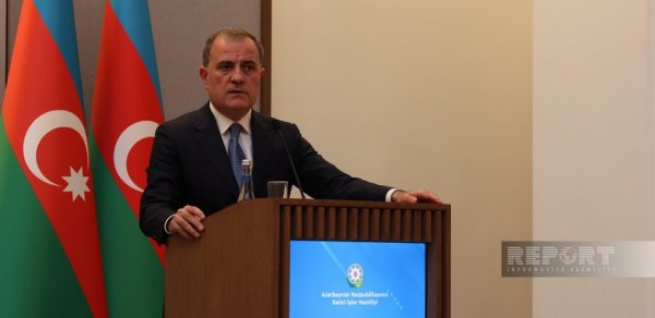Ceyhun Bayramov: Azərbaycan Ukraynanın ərazi bütövlüyü və suverenliyini dəstəkləyir