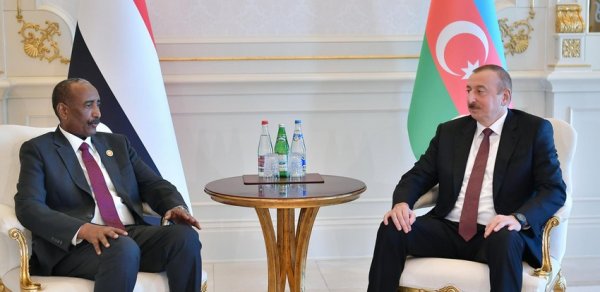 Sudan Suveren Keçid Şurasının Sədri Prezident İlham Əliyevi təbrik edib