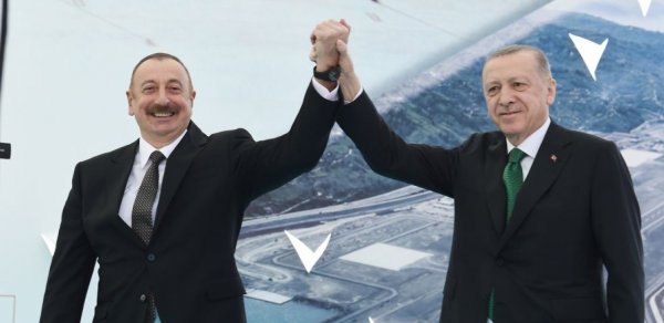 "Qardaşımın töhfəsi sayəsində əməkdaşlığımız gündən-günə güclənir" - Ərdoğan