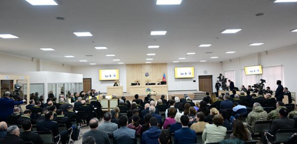 Hərbi cinayətlər törətməkdə təqsirləndirilən erməniəsilli şəxslərin məhkəməsi keçirilir