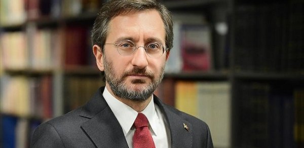 Fəxrəddin Altun Azərbaycan mətbuatının 150 illik yubileyi münasibətilə təbrik ünvanlayıb