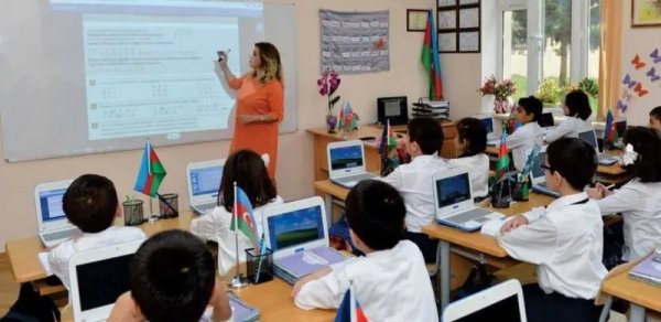 Orta məktəblərdə kişi müəllimlərin sayı azdır - Deputatdan təklif