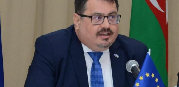 Aİ səfiri Azərbaycan millisini dünya çempionatındakı qələbə münasibətilə təbrik edib