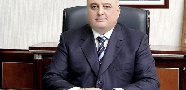 Eldar Mahmudov şəxsiyyət vəsiqəsi ala bilmir