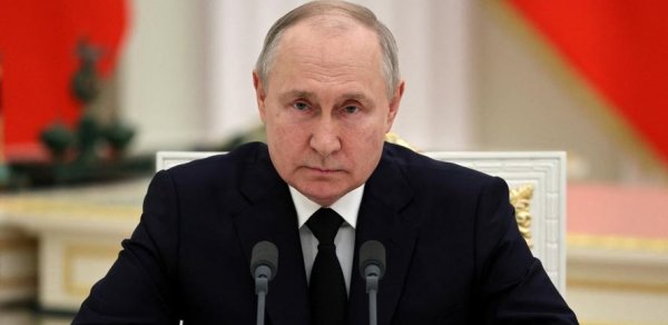 Kiyevə sülh lazım deyil - Putin