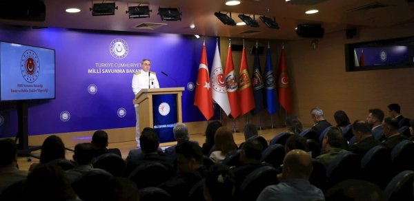 4 PKK terrorçusu təslim oldu