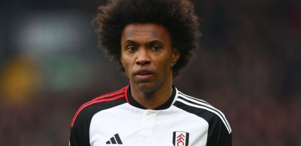 Braziliya millisinin sabiq futbolçusu London klubundan ayrılıb