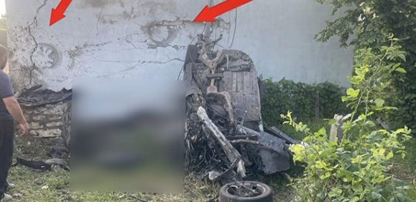 Dörd nəfərin öldüyü “BMW”nin - Fotoları