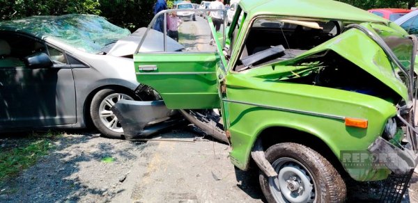 Qaxda ağır yol qəzası baş verib, xəsarət alanlar var