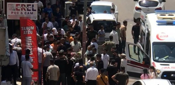 Maaşını ala bilməyən işçi müdirini ÖLDÜRDÜ