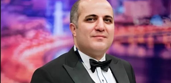 Eldəniz bu səbəbdən Qarabağ Universitetində dərs deyə bilmədi