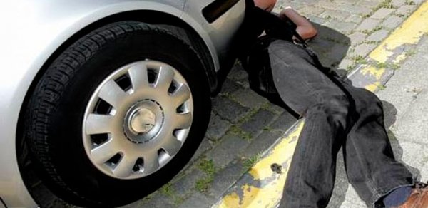 Bakıda maşın piyadanın üstündən keçərək öldürüb
