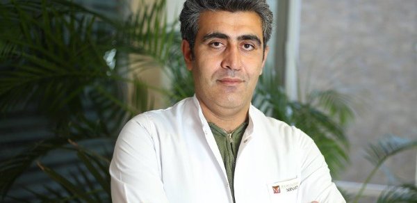Bakıda saxlanılan narkotacir tanınmış həkim imiş - VİDEO