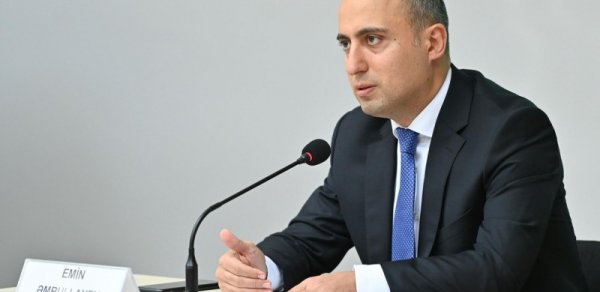 Emin Əmrullayev Hacıqabulda "Son zəng" mərasimində iştirak edib