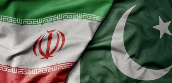 İran və Pakistan XİN rəhbərləri İsrailin hücumlarını müzakirə ediblər