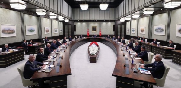 Ərdoğan kabineti toplayıb, İran-İsrail müharibəsi müzakirə olunur