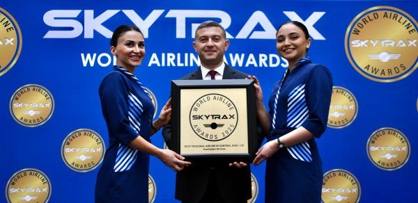 “Skytrax” AZAL-ı yenidən Mərkəzi Asiya və MDB-nin ən yaxşı regional aviaşirkəti elan etdi