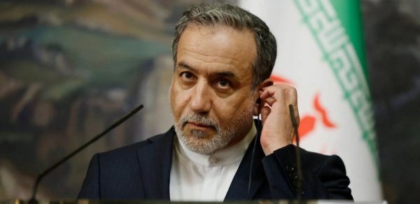 İran XİN: İsrail zərbələr endirdiyi müddətdə danışıqlar aparmayacağıq