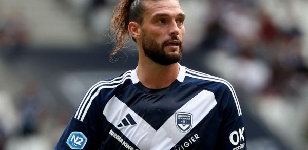 Fransa klubu İngiltərə millisinin sabiq futbolçusu ilə yollarını ayırıb