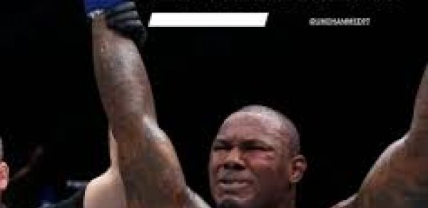 Bakıda ilk UFC qalibi Muhammed Usman olub