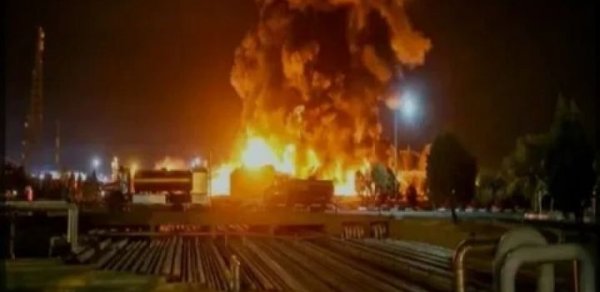 İsrail Tehran və İranın qərbindəki hərbi obyektlərə zərbələr endirir