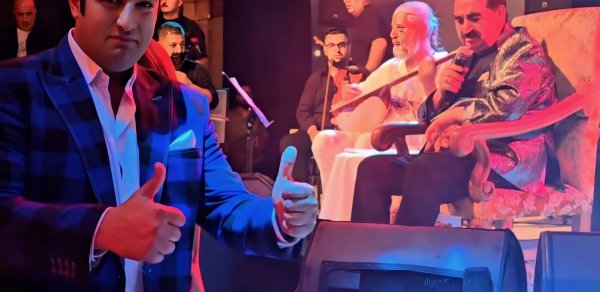Maestro Ceyhun Tatlıseslə bir səhnəni bölüşüb - VİDEO
