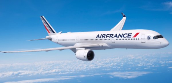 “Air France” İsrail və Livana uçuşları dayandırıb