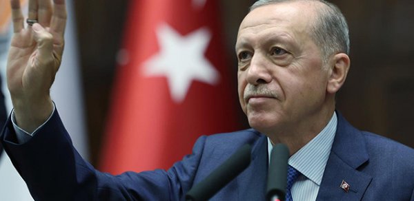 Ərdoğan NATO zirvəsində iştirak etmək üçün Niderlanda gedir